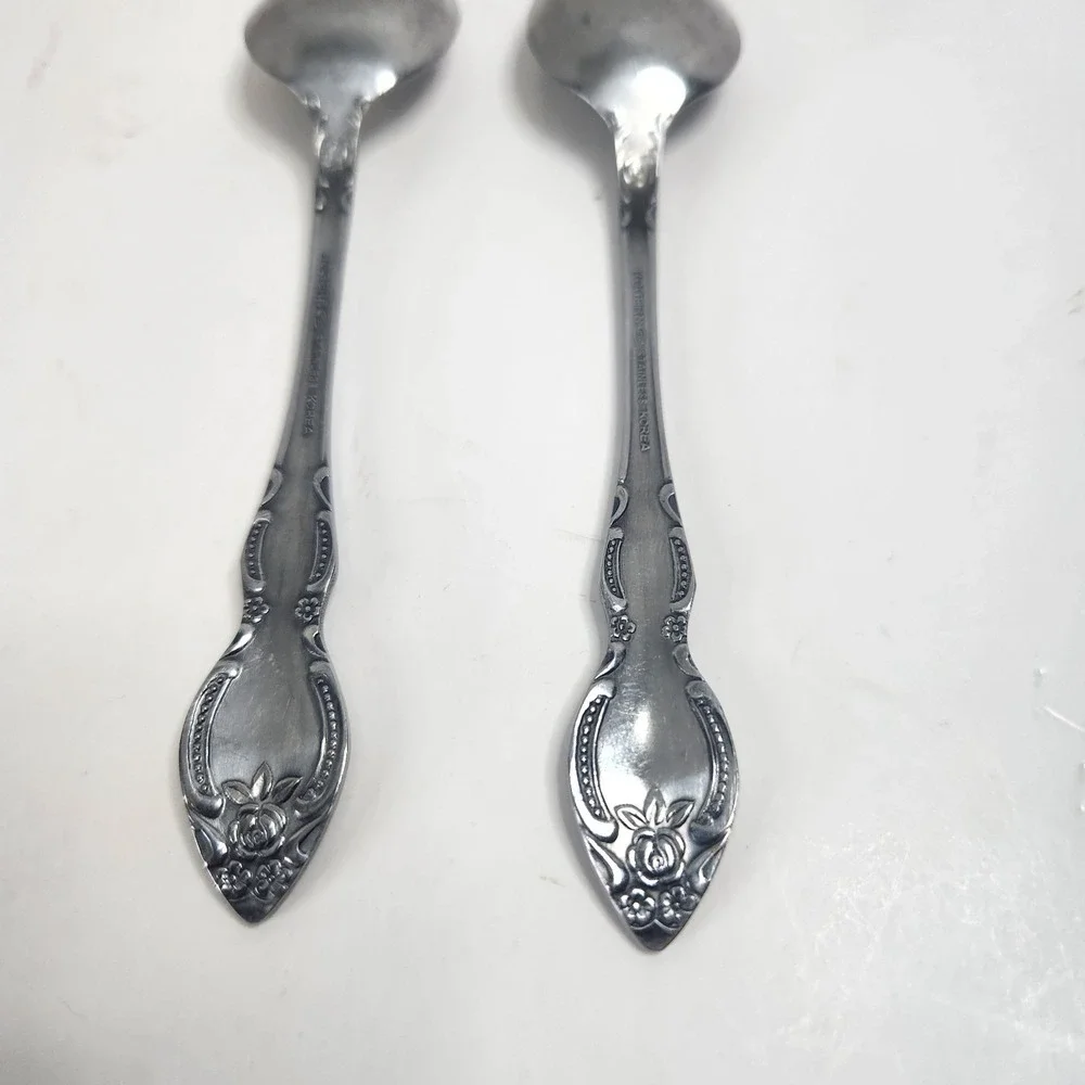 2 Rogers Co DREAM ROSE Stainless Soup Spoons 7